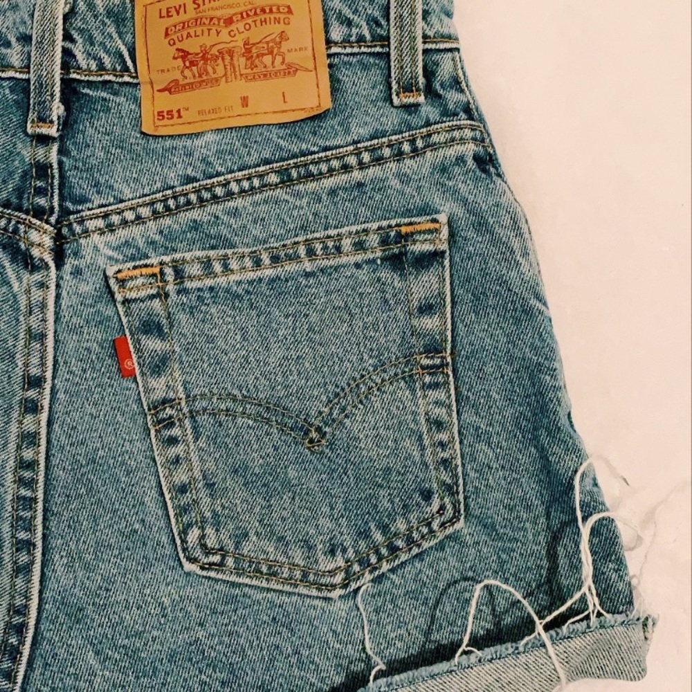 Vintage Levi’s 551 Jean Shorts